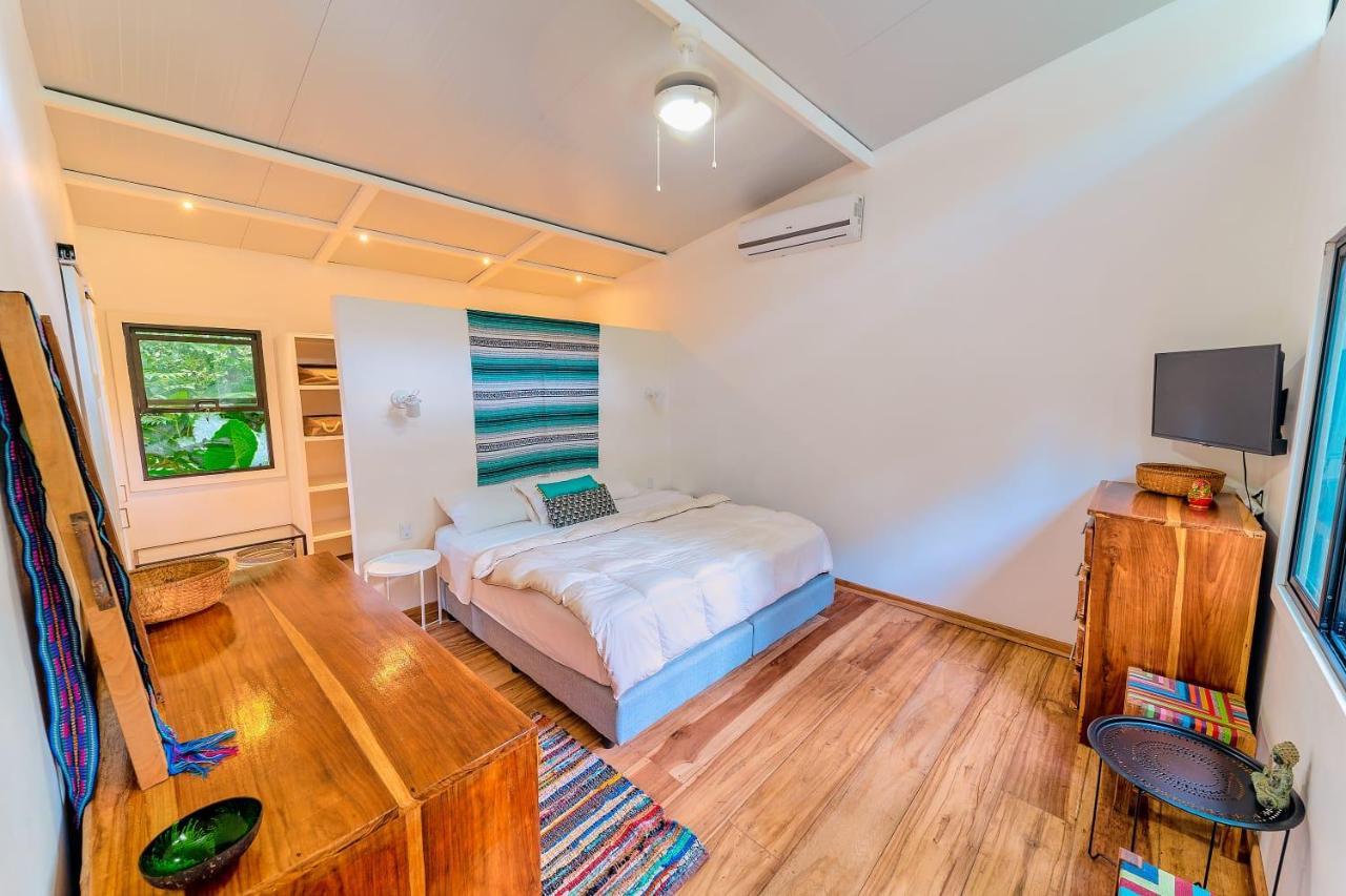 Puerto Viejo de Talamanca Casa Theia - Comfort Cabin, Caribbean Jungle Beach 빌라 외부 사진